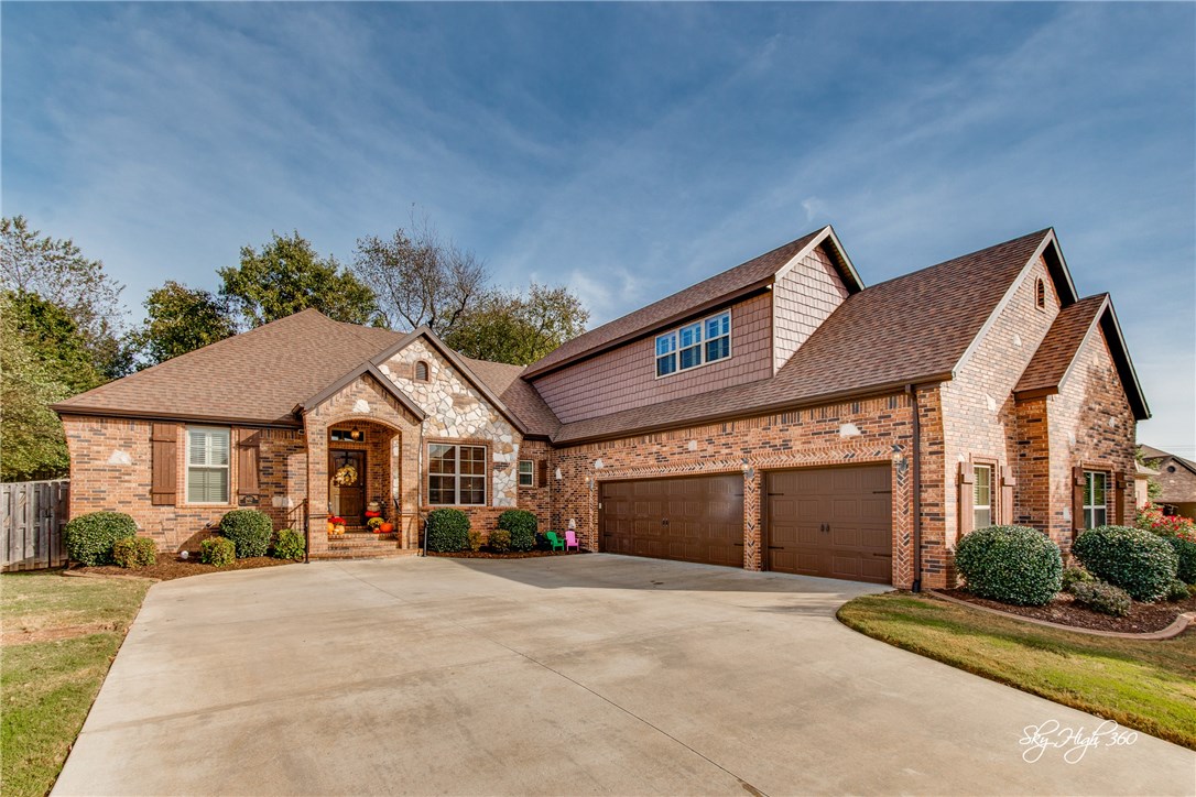 Located in one of the fastest growing areas in Northwest Arkansas. Convenient to the interstate and the uptown entertainment district. You don't want to miss this beautiful, well kept, home in a fantastic neighborhood.  Community pool and park are just a couple of the amenities you get while living in Belclaire.  Private backyard set up for entertaining guests or family. Courtyard driveway with oversized garage. Four bedrooms and three baths plus a bonus. Home has been updated and is ready to show.