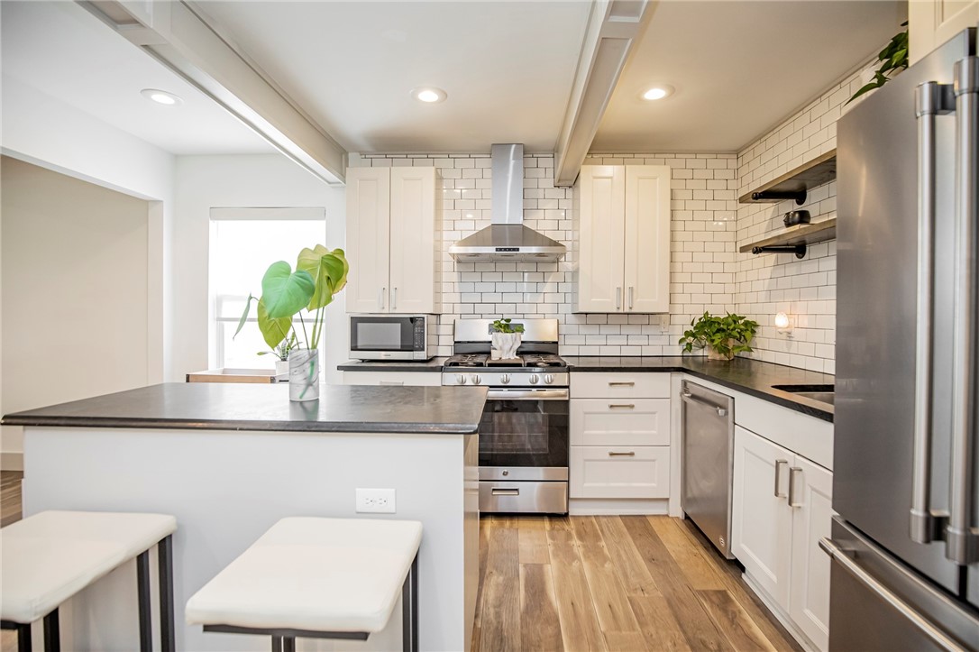 12-19-30-ROGERS - Residential