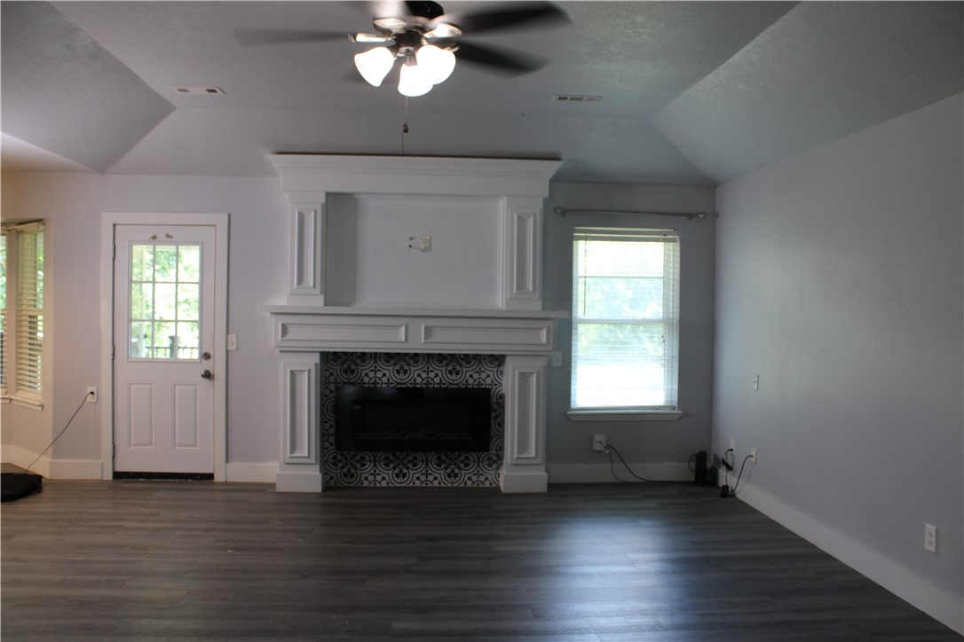 Lynn Estates Springdale - Residential Lease