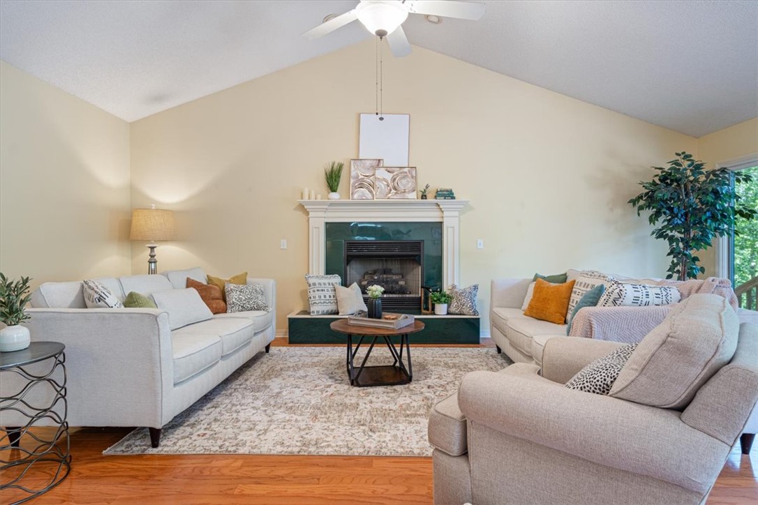 Forest Hills Sub Bvv - Residential
