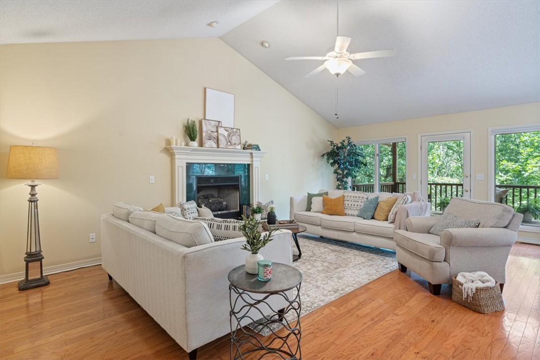 Forest Hills Sub Bvv - Residential