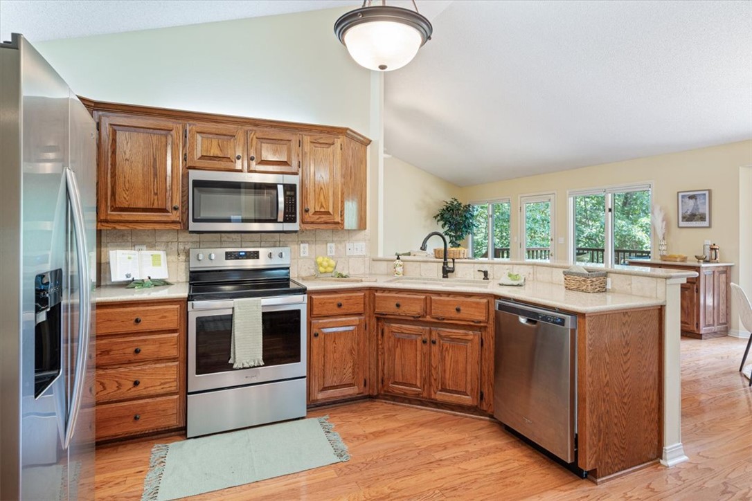 Forest Hills Sub Bvv - Residential