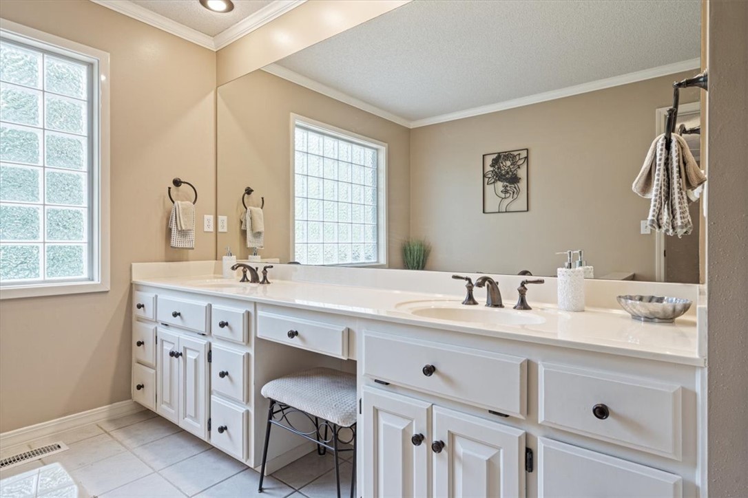 Forest Hills Sub Bvv - Residential