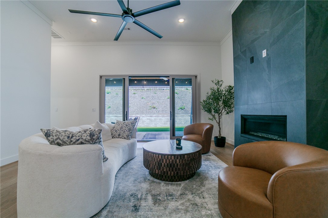 Shadow Valley Ph 11 Rogers - Residential