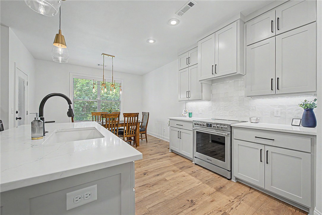 Magrath Sub Bvv - Residential