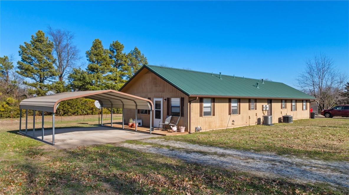 Income producing opportunity on 2.26 acres in growing Pea Ridge. This property includes two duplexes
with long-term tenants already in place, offering immediate rental income. The
duplexes have been updated with newer roofs, HVAC systems, and water heaters, providing low maintenance ownership. Opportunity exists for increasing rent to allow for additional cash flow. Each side of the duplexes has it's own carport.
This property is ideal for investors seeking stable returns, owner occupants looking to offset their
mortgage, or buyers wanting to expand their rental portfolio with room to expand.