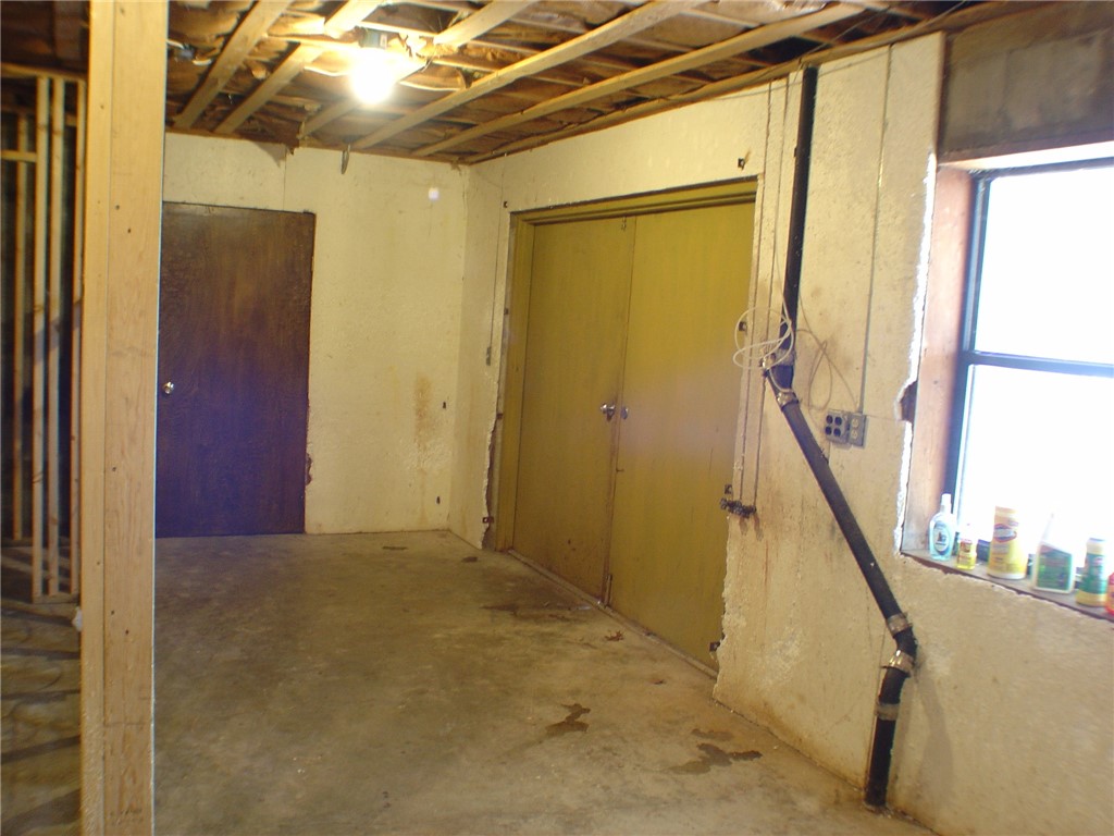 Lakeview Sub Bvv - Residential Lease