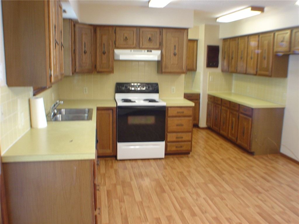 Lakeview Sub Bvv - Residential Lease
