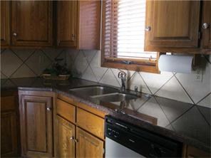 Brompton Courts Bvv - Residential Lease
