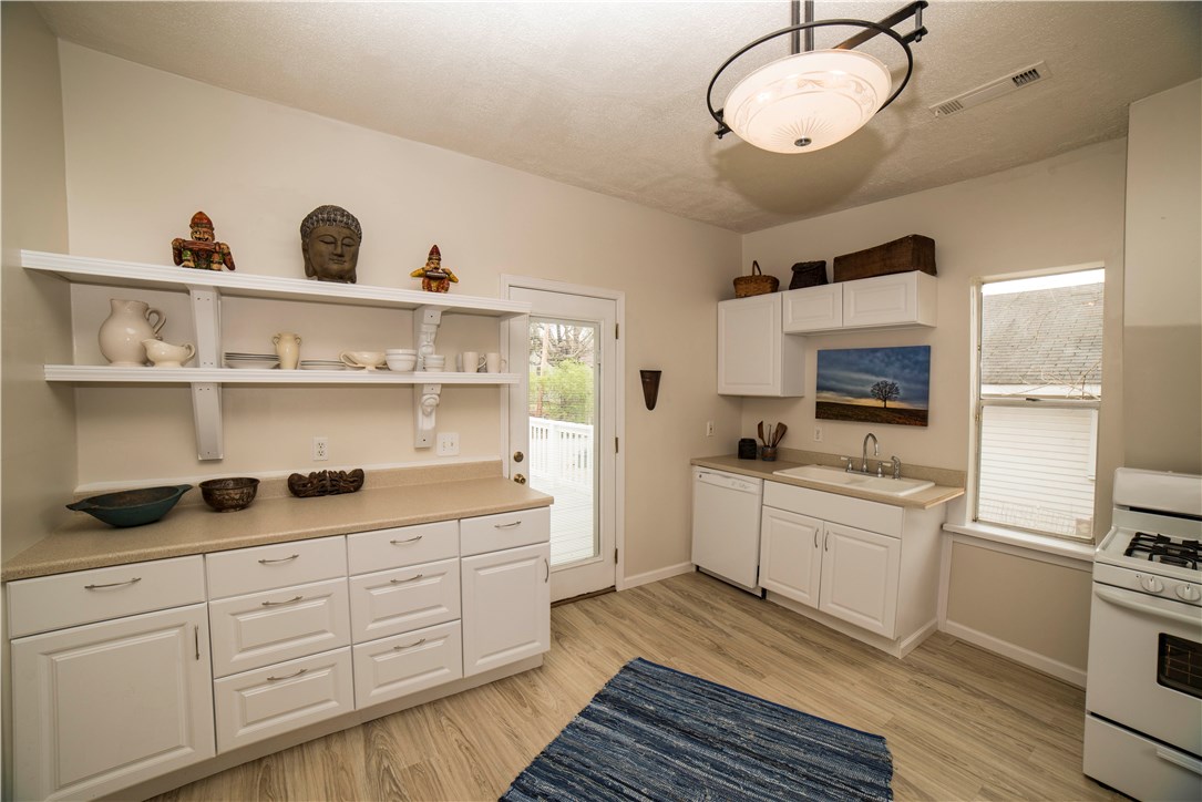 Combs Add - Residential Lease