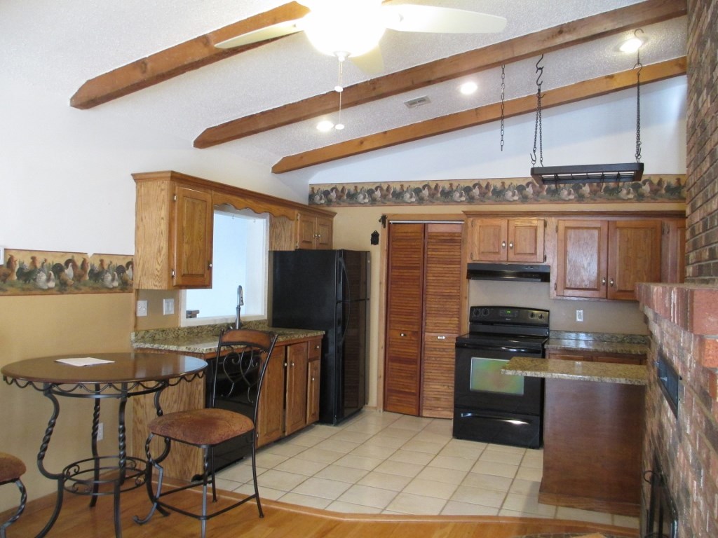 Unit 11 Holiday Island - Residential