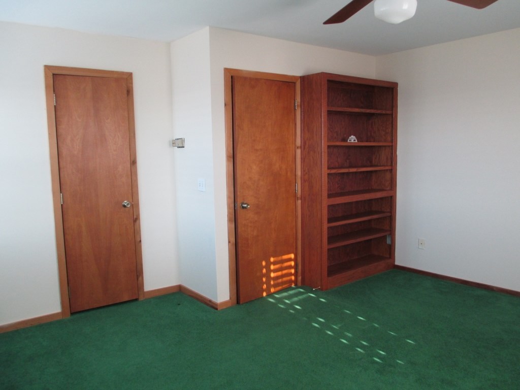 Unit 11 Holiday Island - Residential