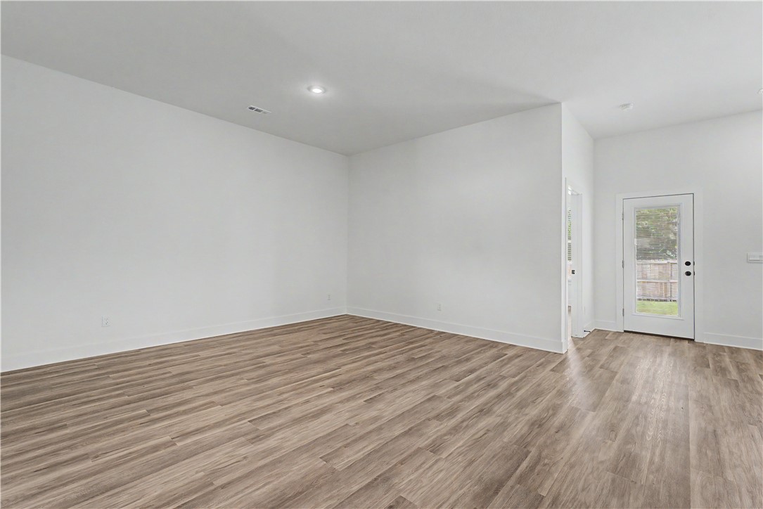 Hillcrest Sub Ph I Siloam Spgs - Residential