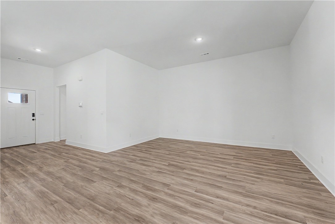 Hillcrest Sub Ph I Siloam Spgs - Residential