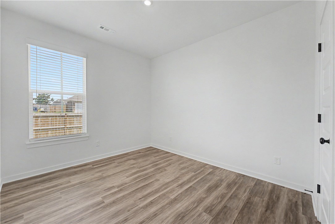 Hillcrest Sub Ph I Siloam Spgs - Residential