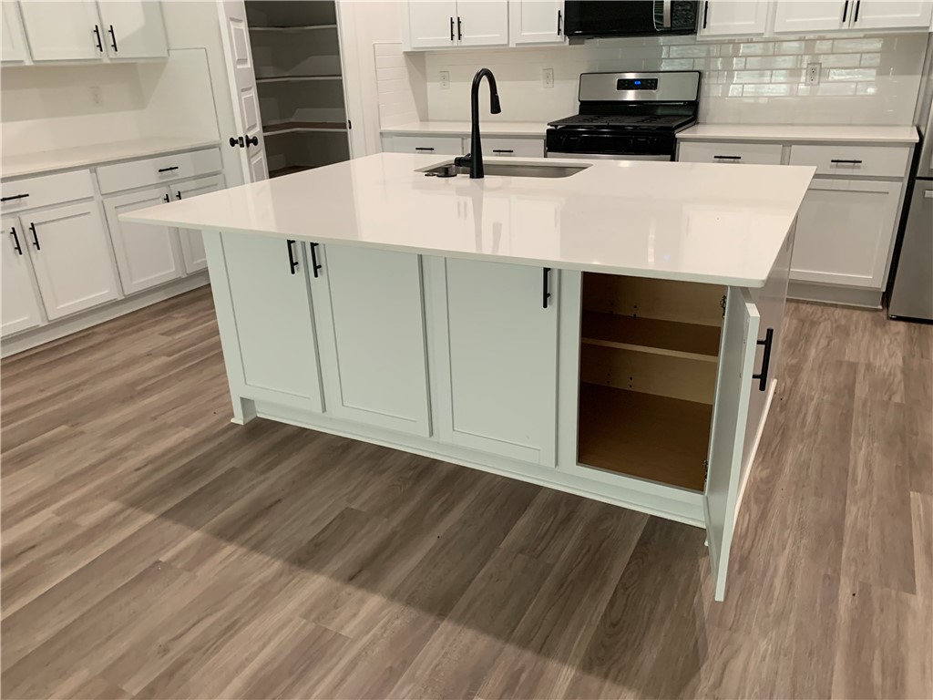 Hillcrest Sub Ph I Siloam Spgs - Residential