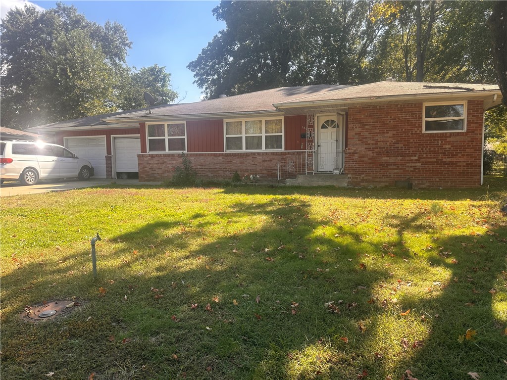Move in ready, beautiful home, 4 Bedrooms, 2 Bath, oversize 2 car garage, Close to everywhere you want to be, new paint and flooring, enjoy the Huge fenced backyard that is ideal for entertaining or pets, this home has the layout space and the great location for buyers or investors are looking for, bonus room. This is ready for you to move in and add all your touches to make it your happy place, don't miss out this great opportunity.
