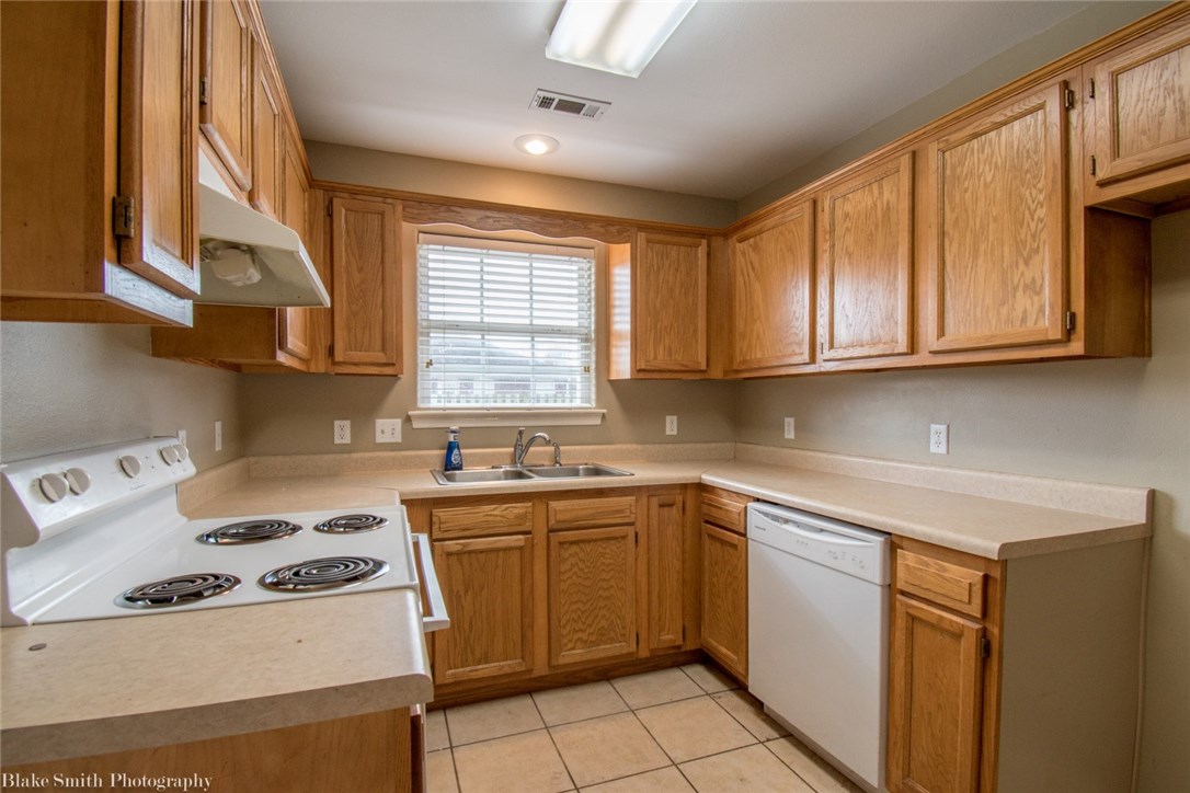Carriage Square Sub Bentonville - Residential Lease