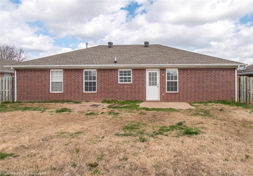 Carriage Square Sub Bentonville - Residential Lease