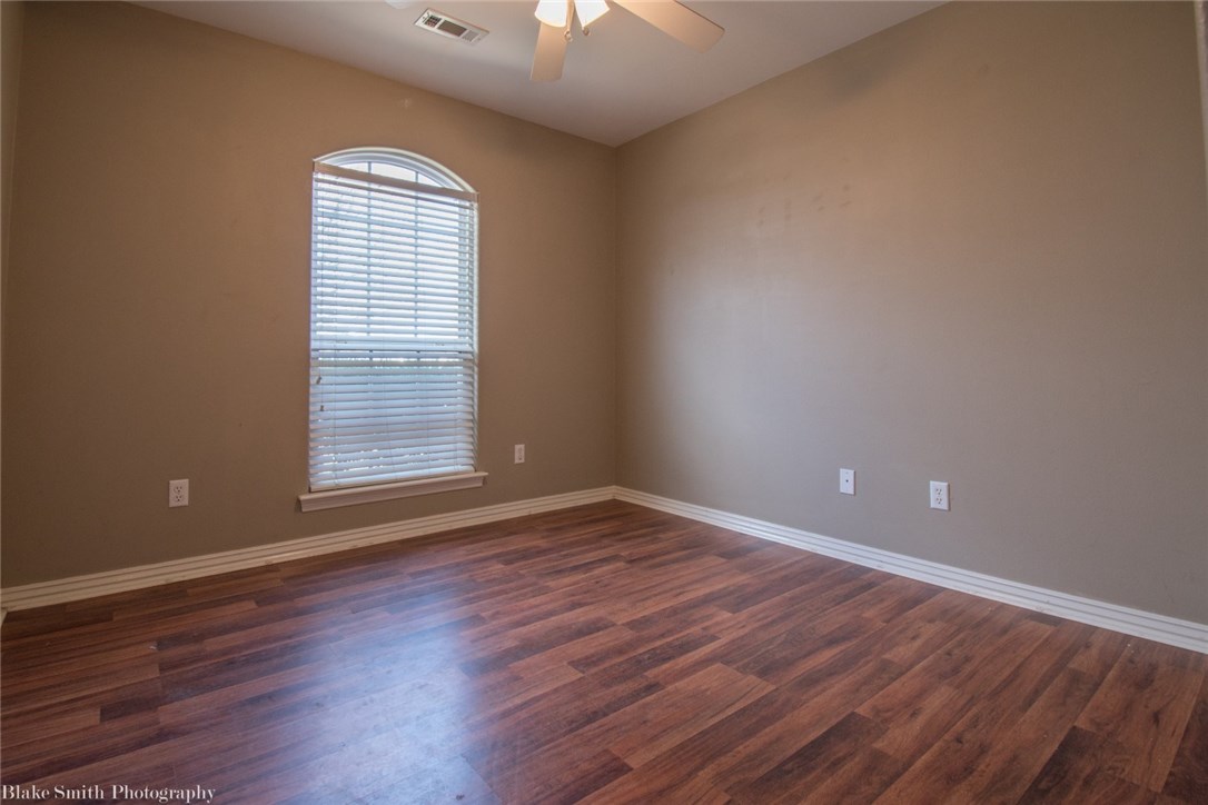 Carriage Square Sub Bentonville - Residential Lease