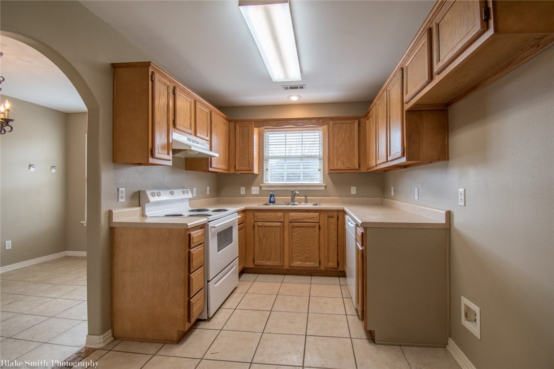 Carriage Square Sub Bentonville - Residential Lease