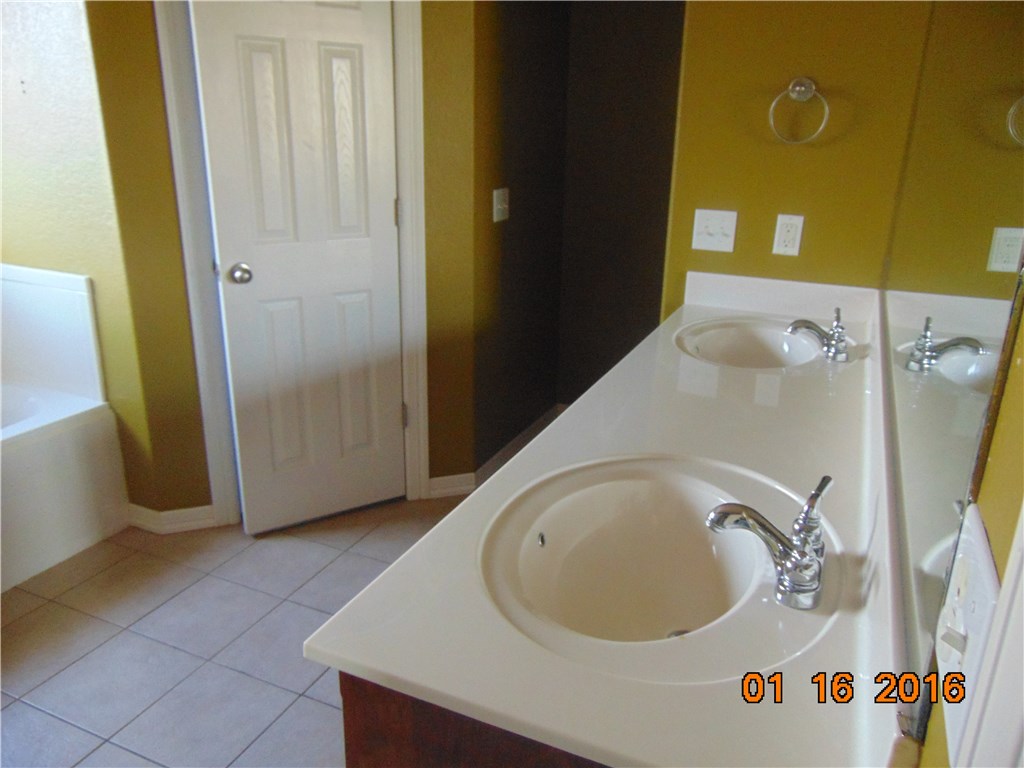 Salem Meadows Sub - Residential