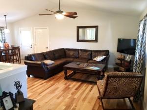 Country Hideaway - Residential
