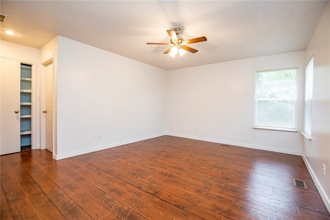 Norwood Sub Bvv - Residential Lease