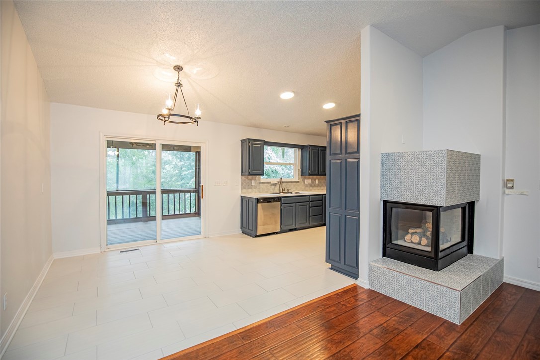 Norwood Sub Bvv - Residential Lease