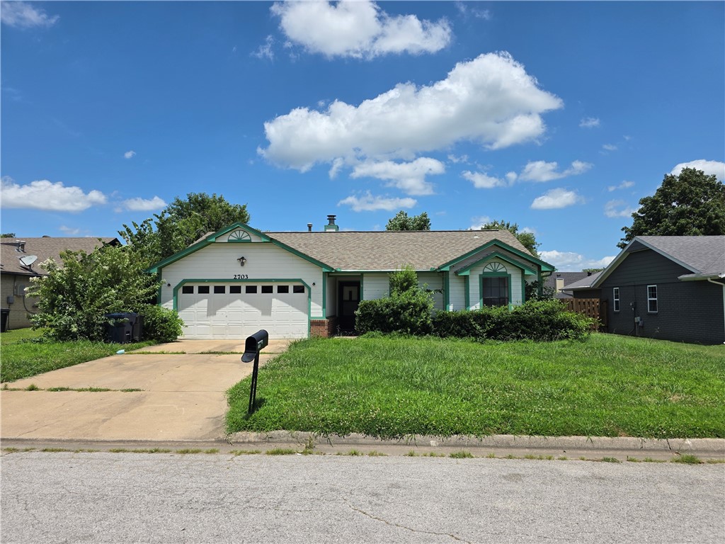 Pine Meadow Add Ph III Rogers - Residential Lease