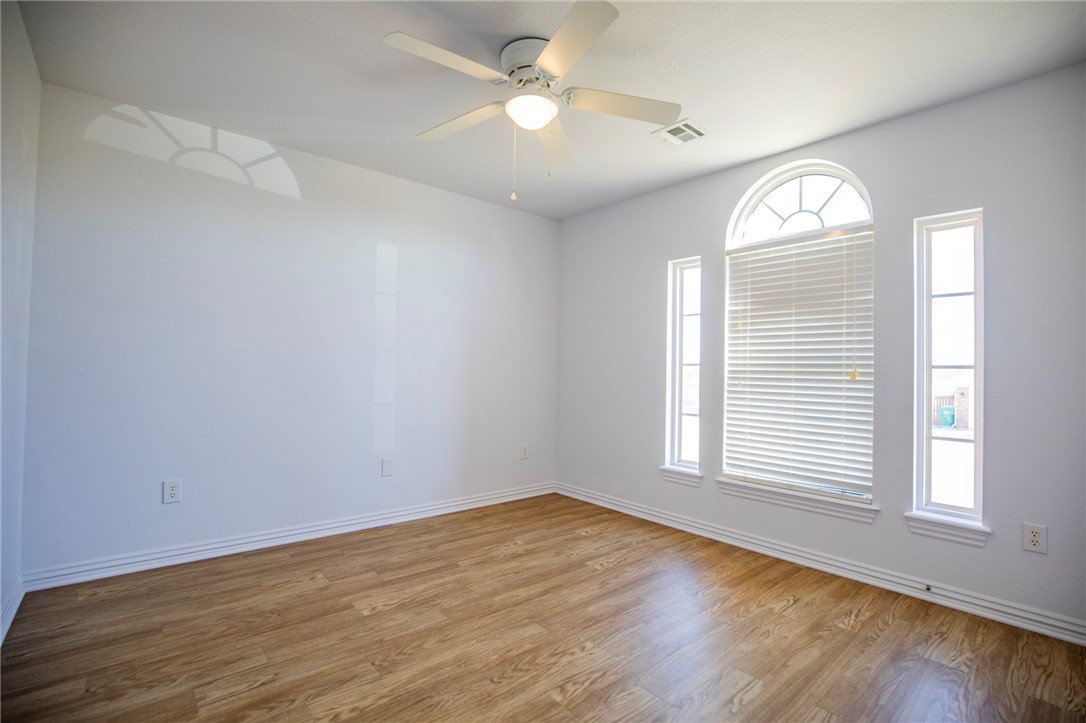 Centerpoint - Residential Lease