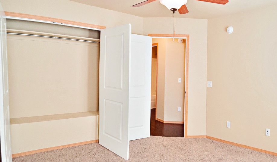 Shiloh House Ph I - Residential Lease
