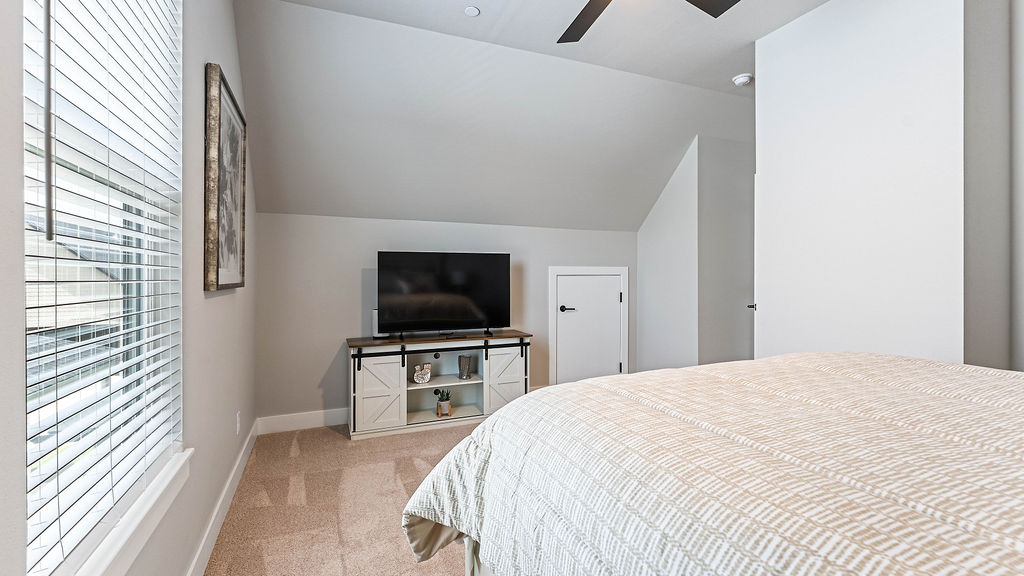 Village At Pinnacle Hills, The Rogers - Residential Lease