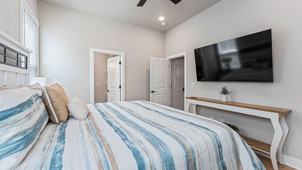 Village At Pinnacle Hills, The Rogers - Residential Lease
