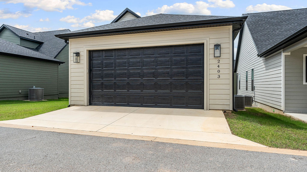 Village At Pinnacle Hills, The Rogers - Residential Lease
