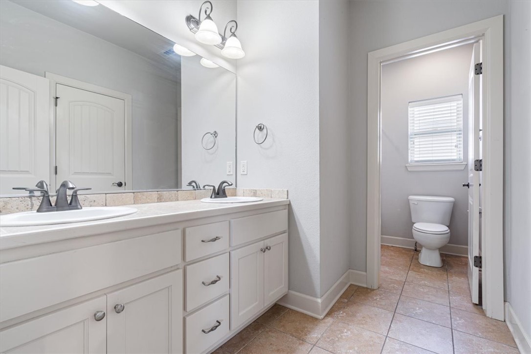 Arbor Glen Rogers - Residential