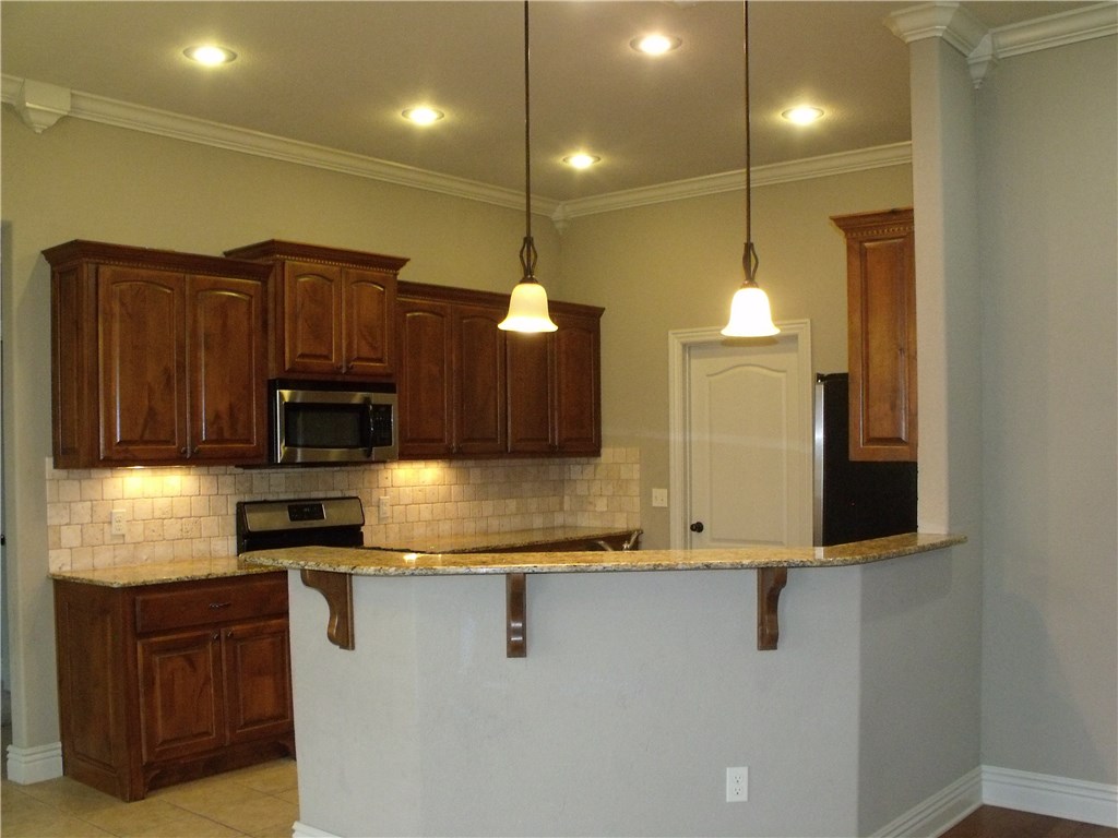 Edens Brooke Sub Ph II Bentonville - Residential Lease