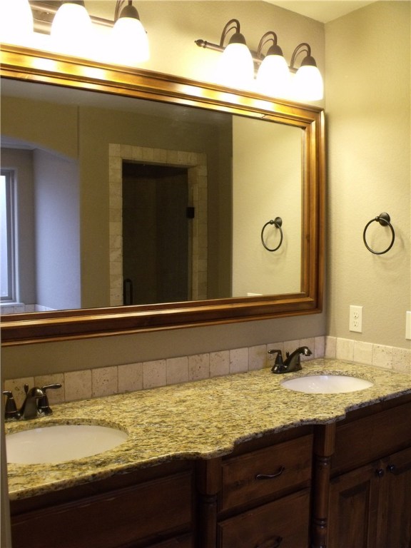 Edens Brooke Sub Ph II Bentonville - Residential Lease