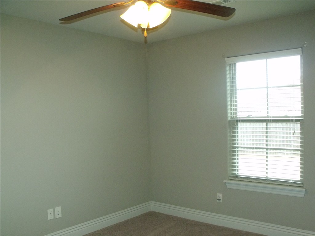 Edens Brooke Sub Ph II Bentonville - Residential Lease