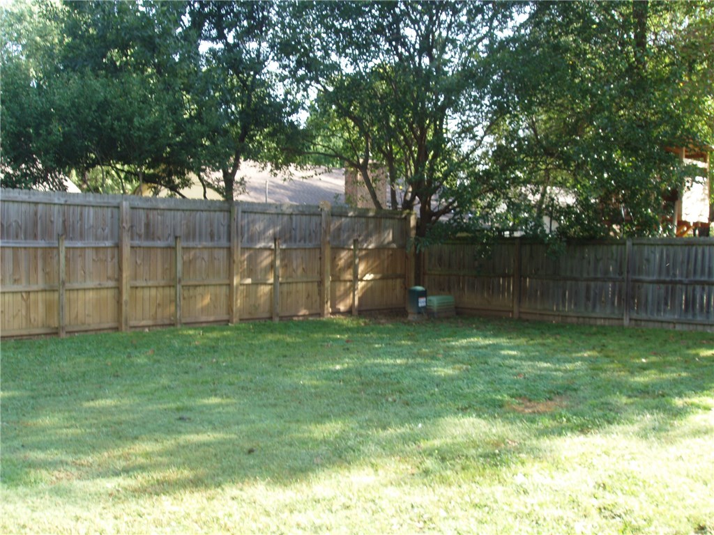 North Briar Sub - Residential Lease