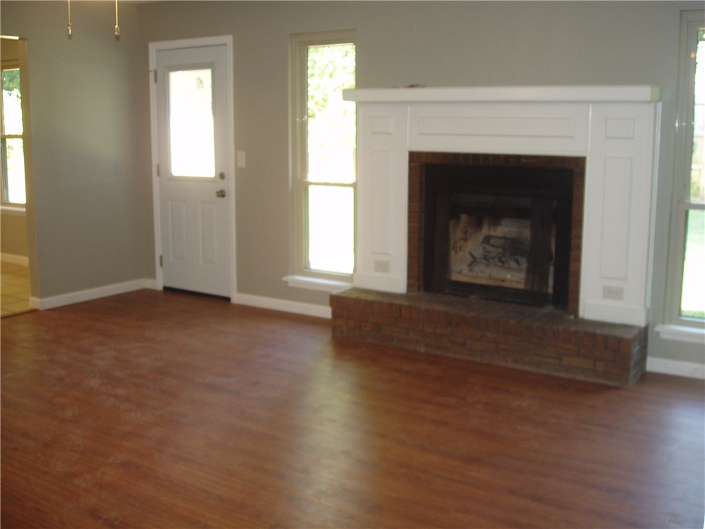 North Briar Sub - Residential Lease