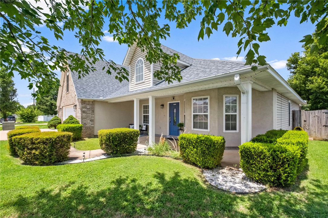 Discover this amazing 4-bedroom, 2-bath home with a HUGE bonus room, perfectly tucked away on a quiet cul-de-sac in a super convenient location close to everything you could ask for—trails, schools, shopping, dining, and more! Inside, enjoy generously sized bedrooms, a beautiful kitchen that opens to the dining area and spacious living room, plus flexible living spaces ideal for today’s lifestyle. Step outside to a large backyard complete with a brand-new firepit, perfect for cozy evenings and entertaining. Recent updates include a new roof (2020), AC (2022), water heater (2024), new lighting throughout (2026) and downstairs freshly repainted in 2026.