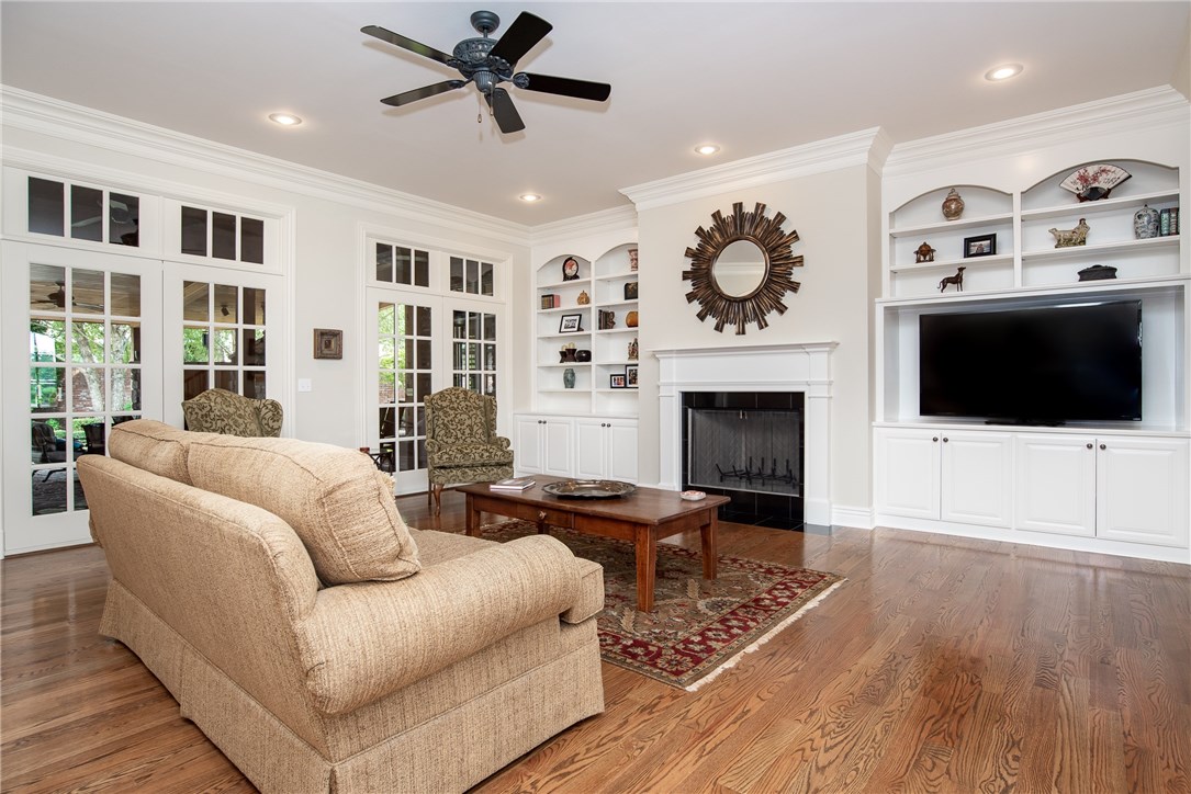 Pinnacle - Residential