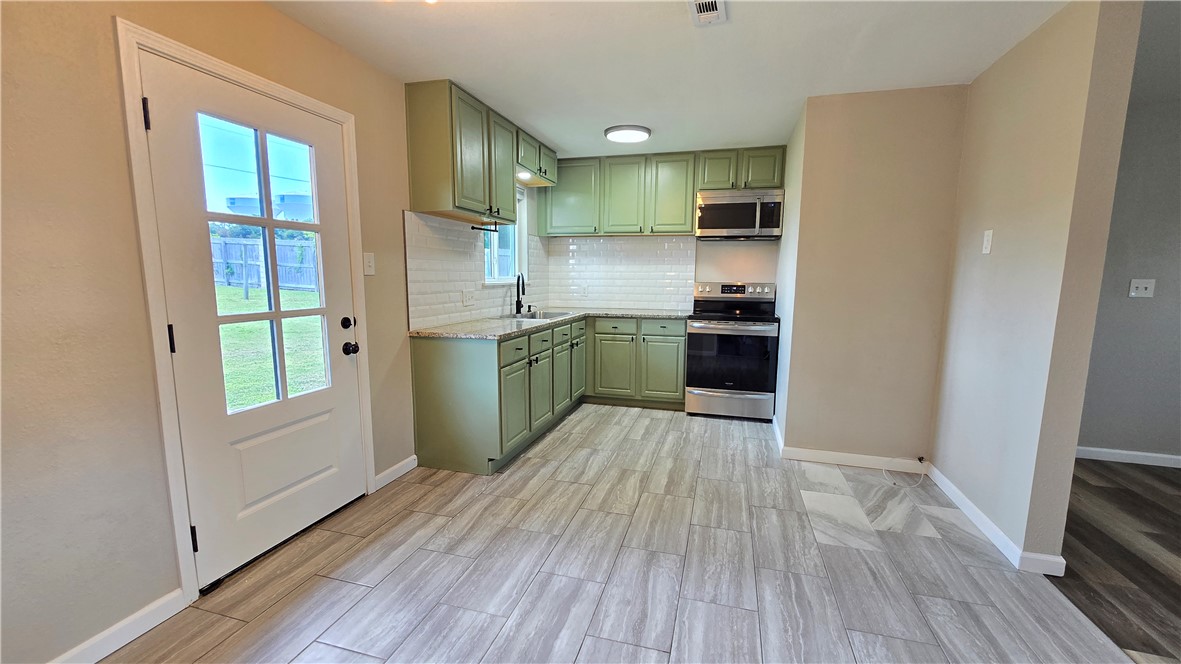 New Hope Terrace Rogers - Residential