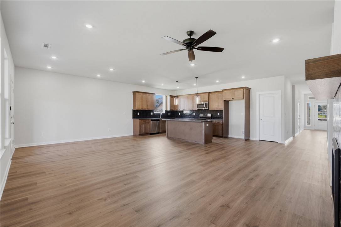 HERITAGE RANCH PH 5-SILOAM SPRINGS - Residential