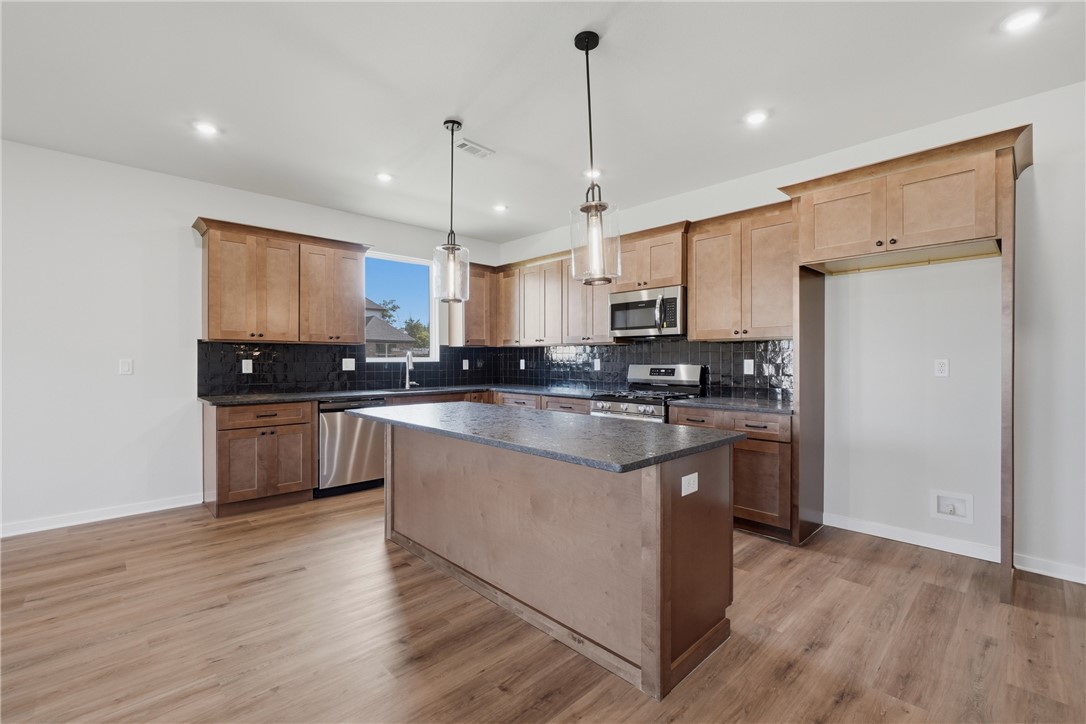 HERITAGE RANCH PH 5-SILOAM SPRINGS - Residential