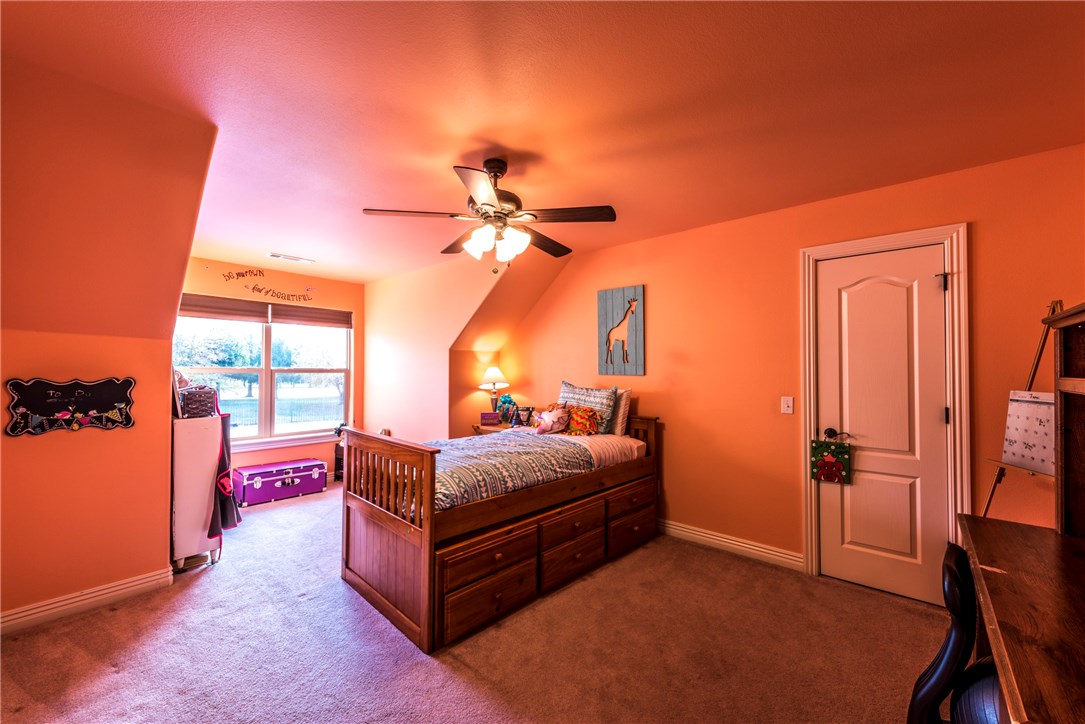Richards Glen Ph 1 Little Flock - Residential
