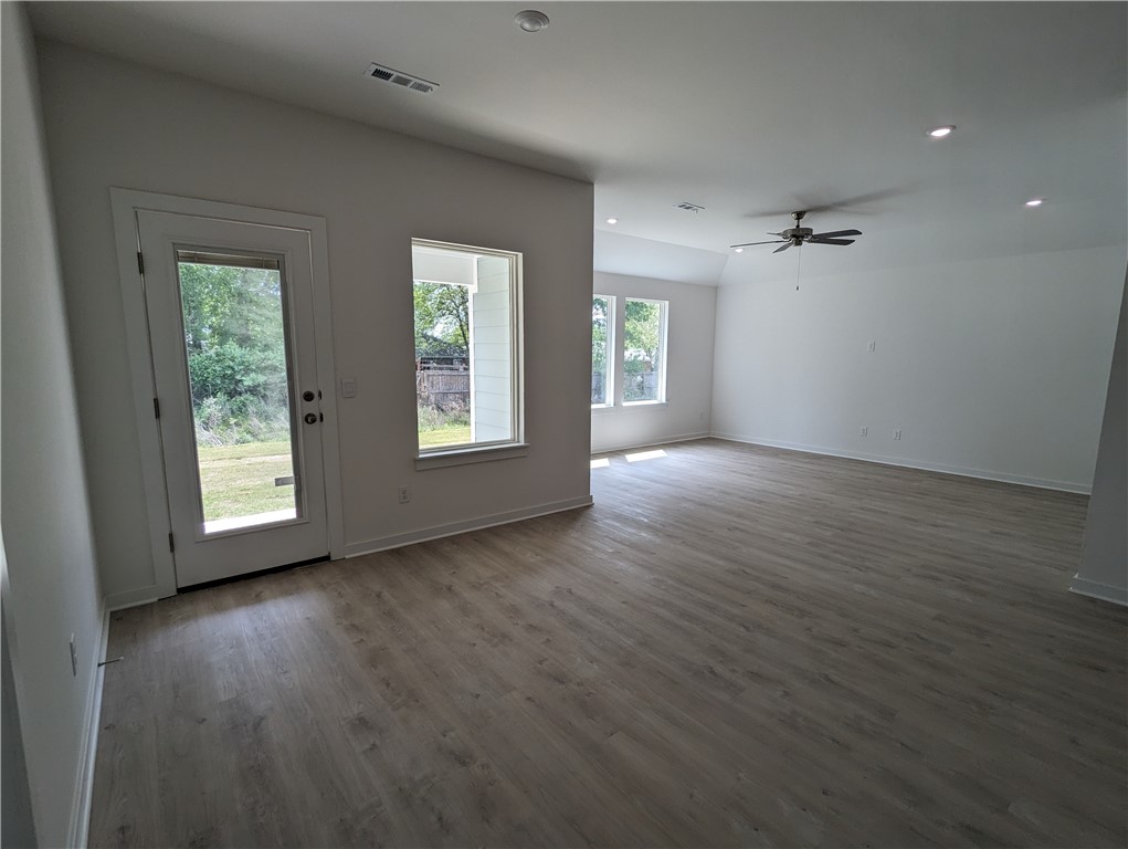 AIDEN'S PLACE - Residential Lease