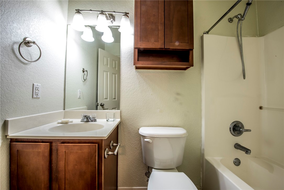 Pine Valley Add Ph V - Residential Lease