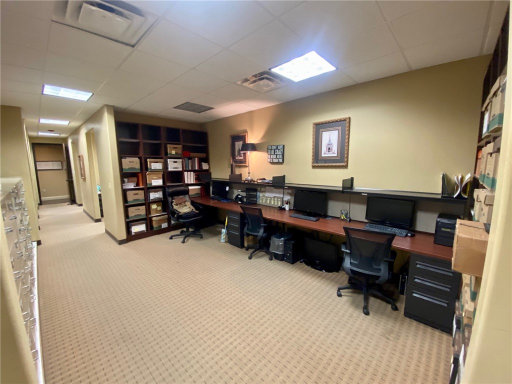 Cmn Bus Park - Commercial Lease